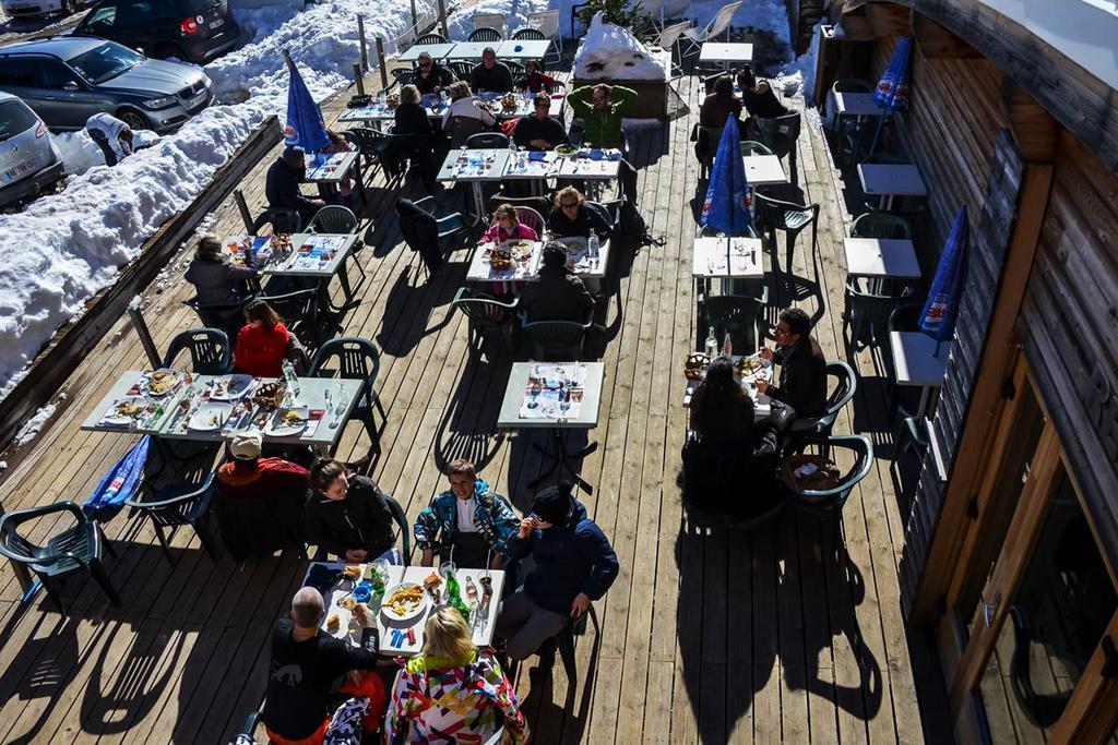 Aparthotel La Berangere Chamrousse Esterno foto